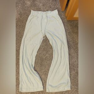 American Eagle Light Blue Denim Jeans